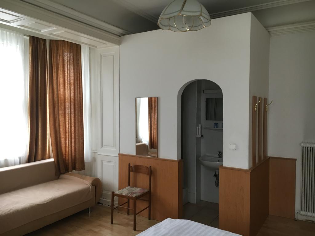 Pension Ani Vienna Exterior photo